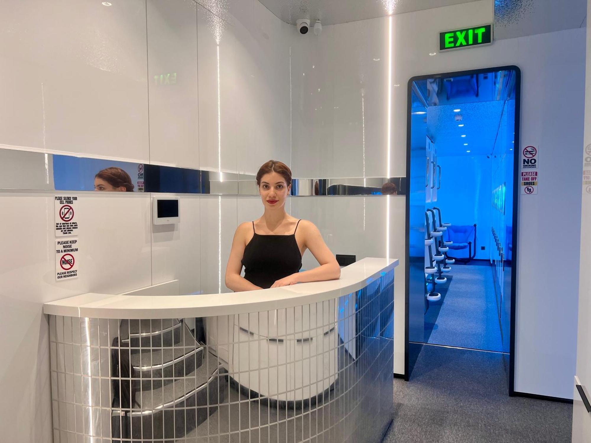 יירבאן Galaxy Inn Luxury Hostel In Center מראה חיצוני תמונה