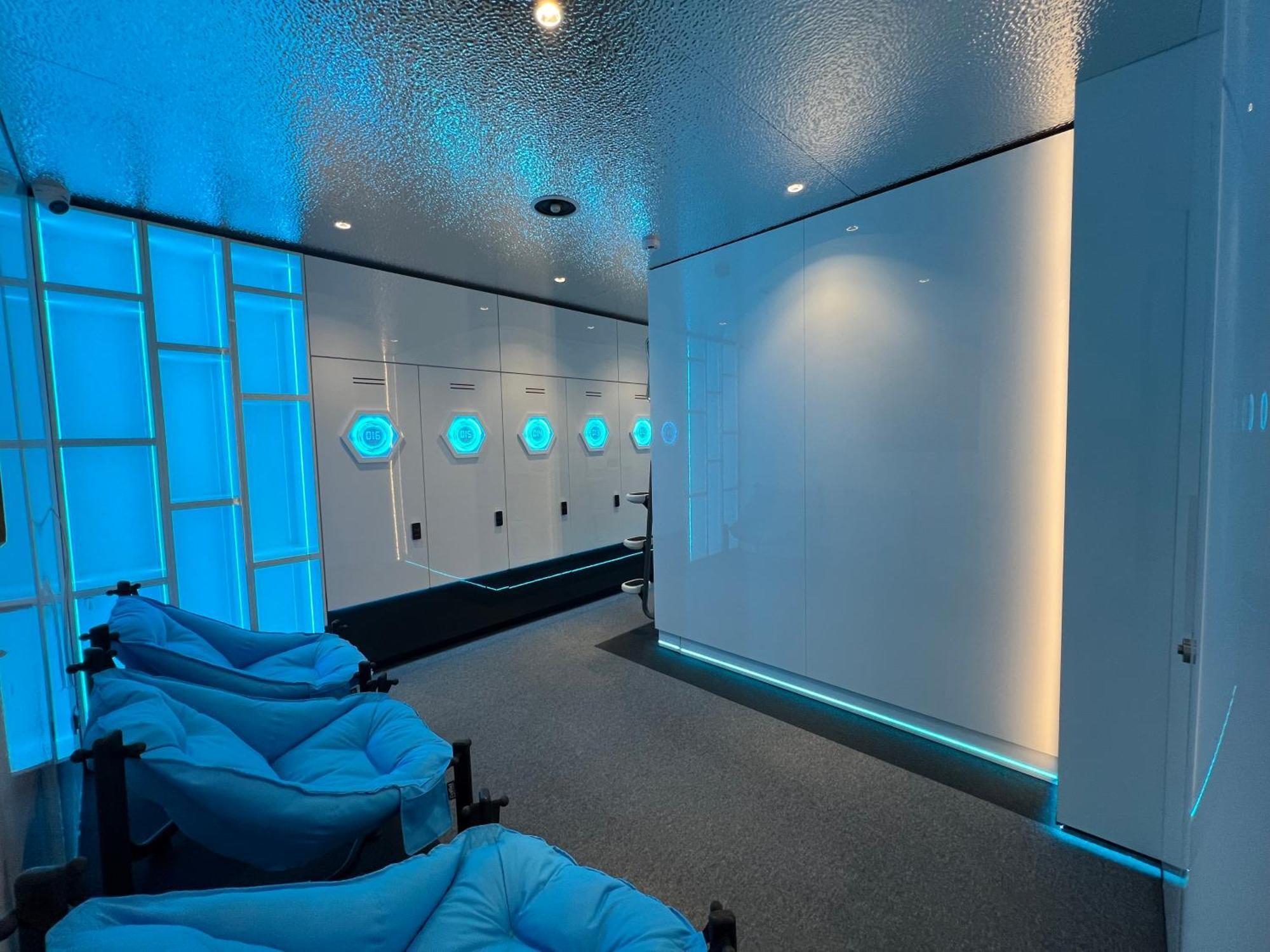 יירבאן Galaxy Inn Luxury Hostel In Center מראה חיצוני תמונה
